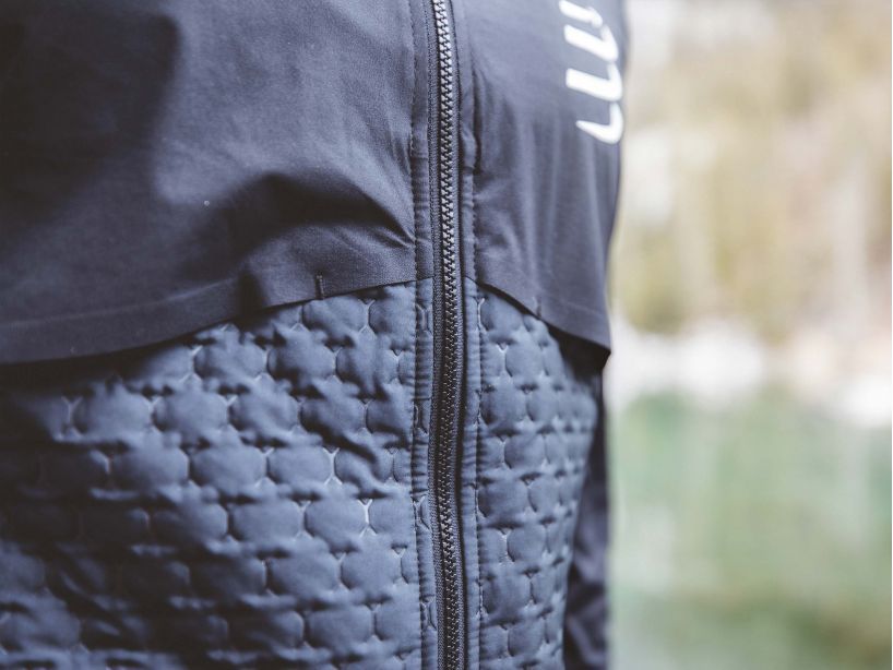 WINTER INSULATED 10/10 JACKET W - BLACK